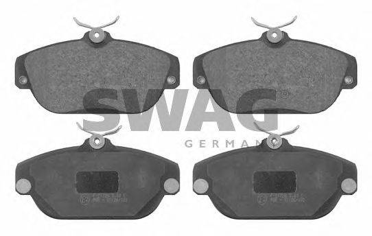 Комплект тормозных колодок, дисковый тормоз SWAG 0252016418