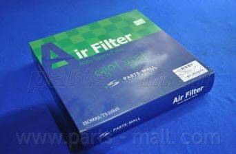 Воздушный фильтр PARTS-MALL PAF012