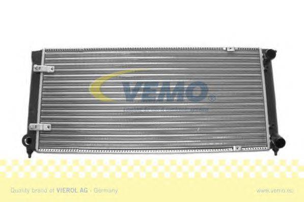 Радиатор, охлаждение двигателя VEMO V15-60-5010