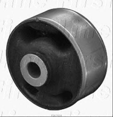 Подвеска, рычаг независимой подвески колеса FIRST LINE FSK7604