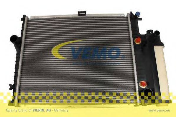 Радиатор, охлаждение двигателя VEMO V20601506