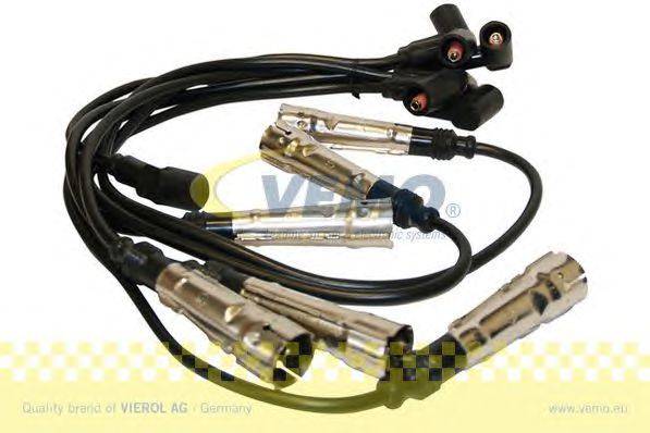 Комплект проводов зажигания VEMO V10-70-0018
