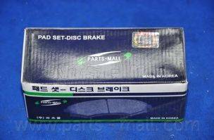 Комплект тормозных колодок, дисковый тормоз PARTS-MALL PKB-011