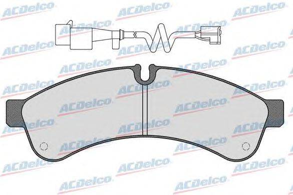 Комплект тормозных колодок, дисковый тормоз ACDelco AC0581461AD
