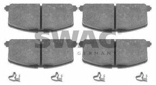 Комплект тормозных колодок, дисковый тормоз SWAG 0252087015